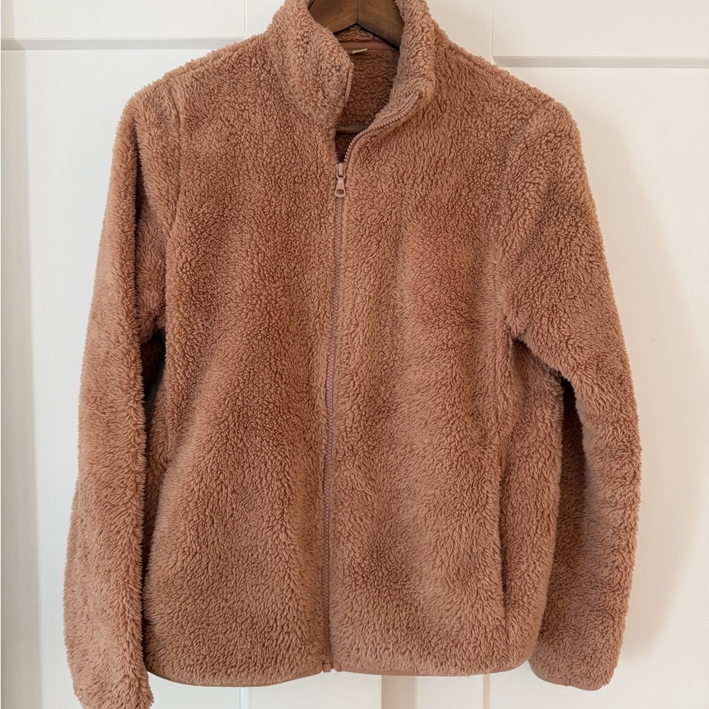 Cozy Full-Zip Sherpa Jacket in Light Brown